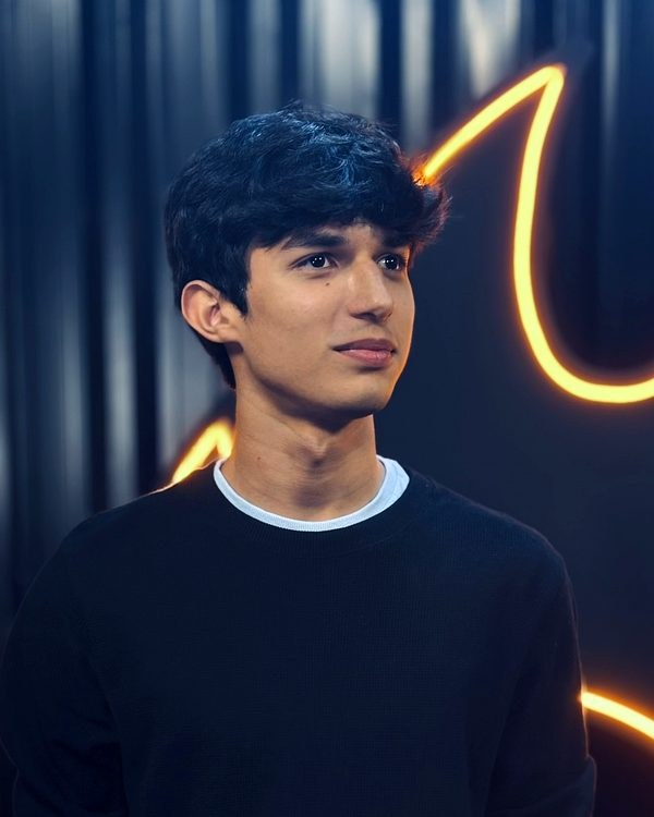 Lucas Barboza — Especialista em Marketing Digital
